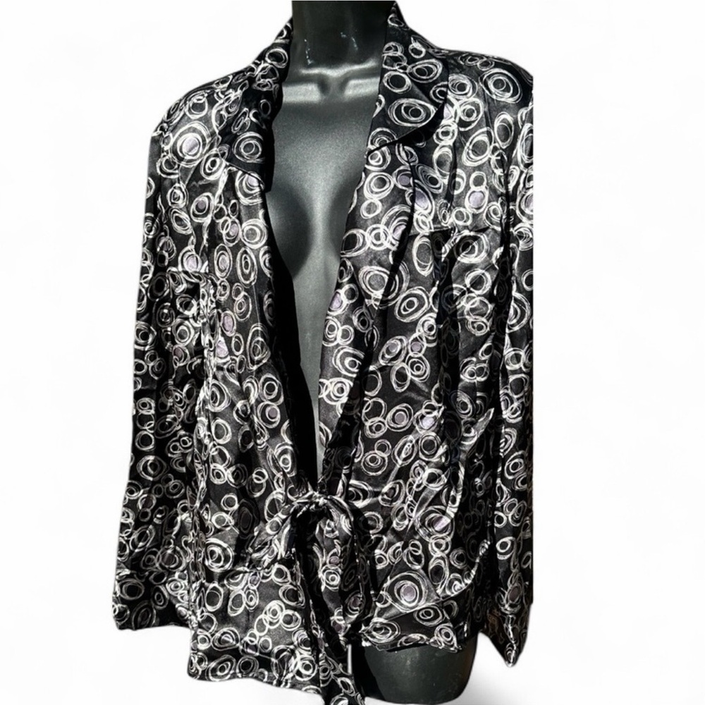 Cato Black and White Circle Print Tie-Front Blouse